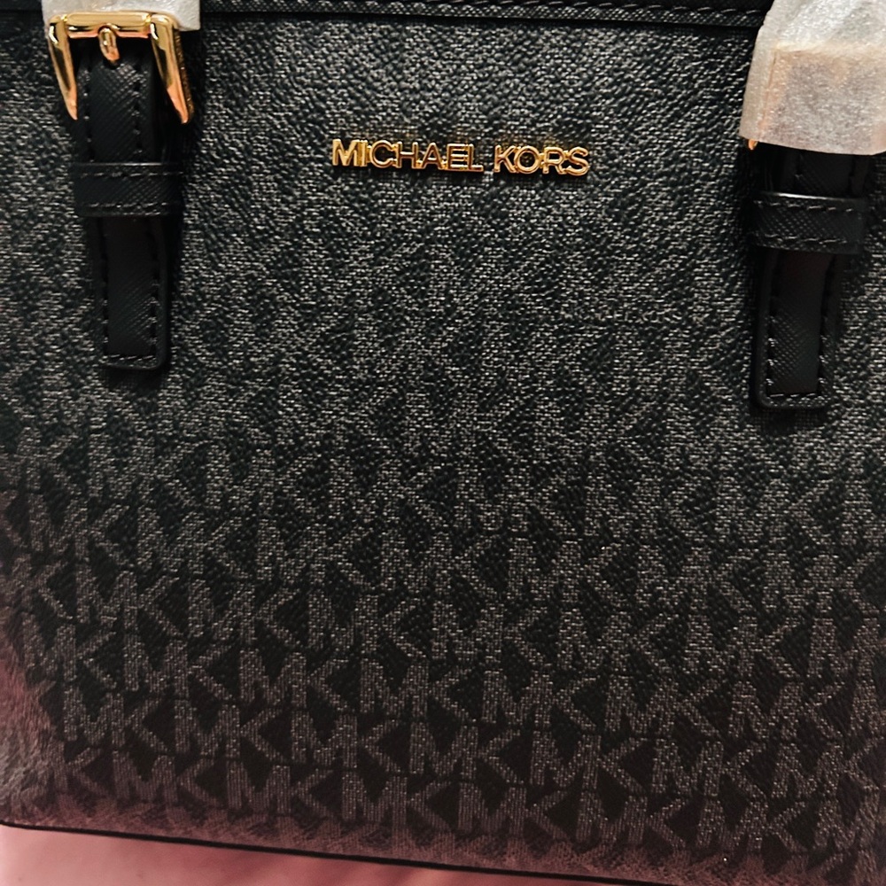 Michael Kors Jet Set Travel